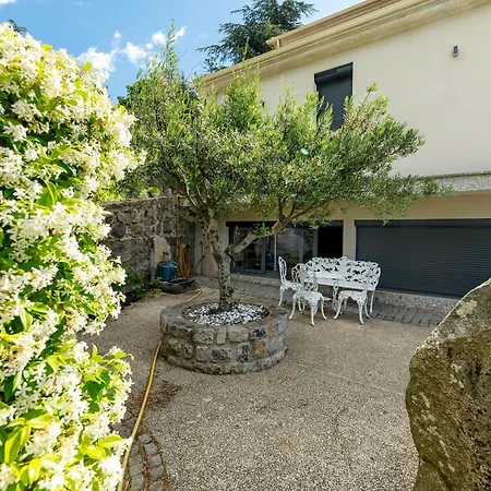 Bed & Breakfast Les Du Domaine De Cabu 3*